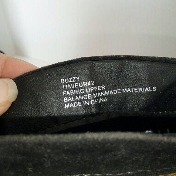 Madeline girl Buzzy booties Size 11 - Picture 7 of 7